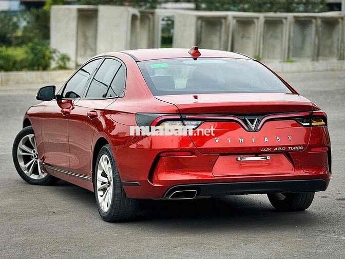 VinFast Lux A2.0 2020 2.0 AT - 90000 km