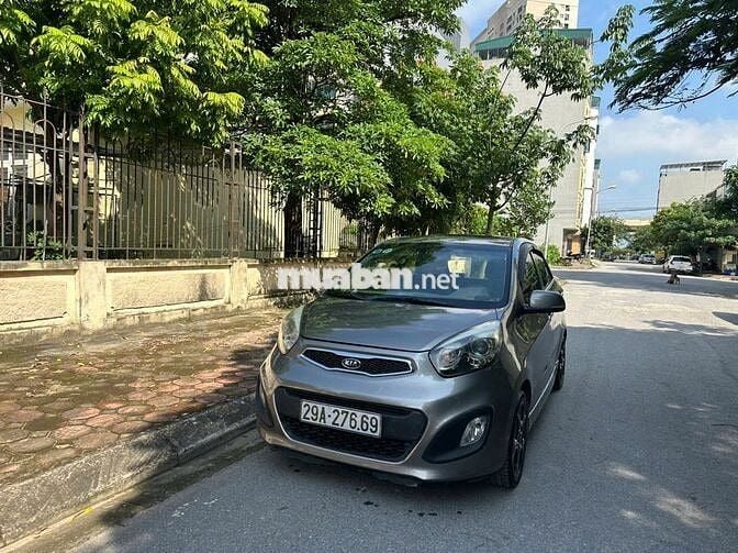 Vợ chồng trẻ + xe Morning = Combo vi vu bất bại! 🚘
