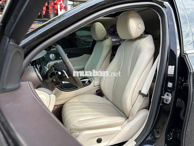 Mercedes Benz E Class 2018 E250 - 70000 km