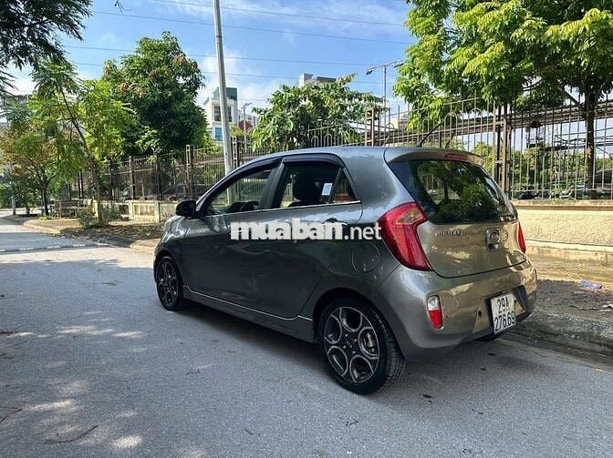 Vợ chồng trẻ + xe Morning = Combo vi vu bất bại! 🚘