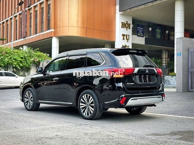 Mitsubishi Outlander 2022 2.0 CVT - 50000 km
