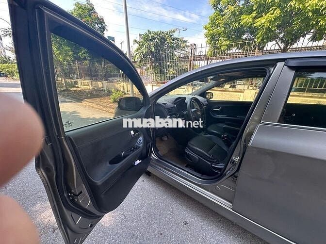 Vợ chồng trẻ + xe Morning = Combo vi vu bất bại! 🚘