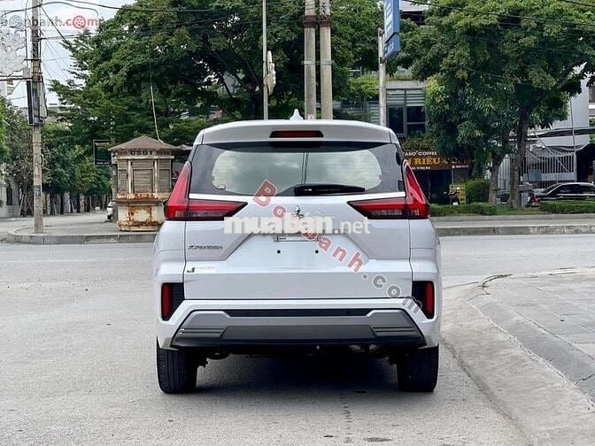 Mitsubishi Xpander Premium 1.5 AT 2024