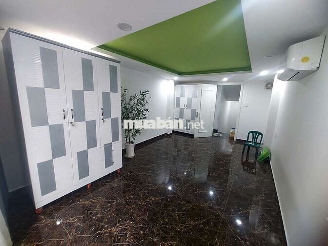 Bán nhà 6 Tầng, gồm 4 Lầu Sân Thượng khu Phan Xích Long,Q. Phú Nhuận