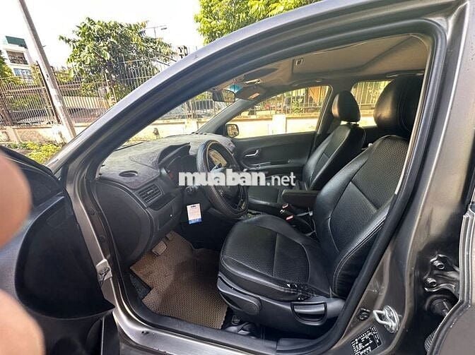 Vợ chồng trẻ + xe Morning = Combo vi vu bất bại! 🚘