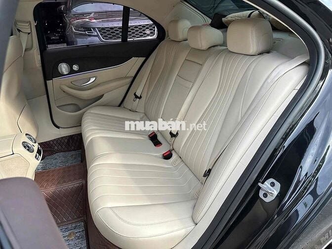 Mercedes Benz E Class 2018 E250 - 70000 km