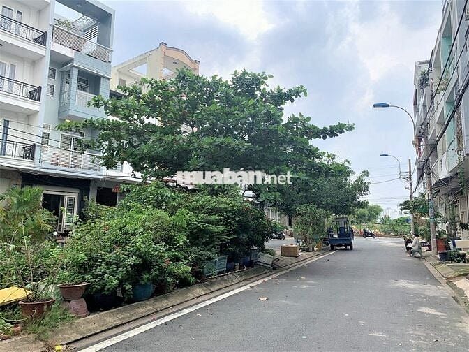 💥NHÀ ĐẸP BÌNH PHÚ NGAY CÔNG VIÊN💥4X17M 4 Tầng 4PN có Máy Lanh🌈🌈