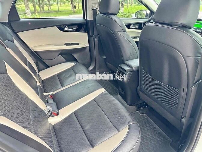 Kia K3 2022 1.6 Luxury - 46000 km