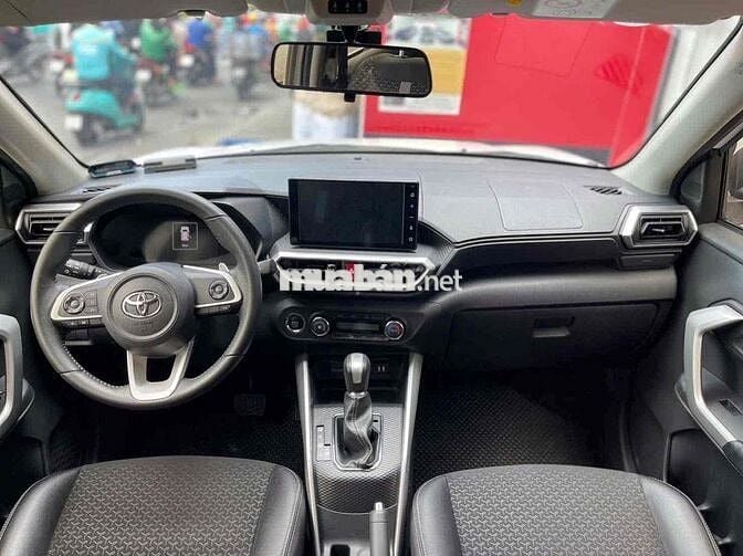 Toyota Raize 2021 1.0 Turbo - 38000 km