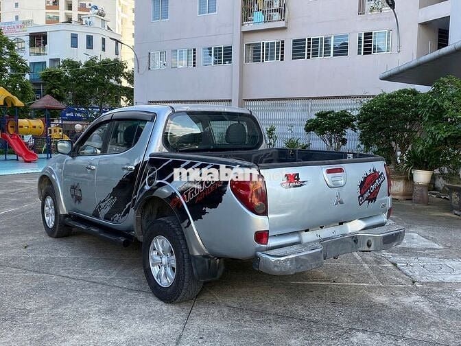 Mitsubishi Triton 2011 GL 2.4 MT 4x4 - 99999 km