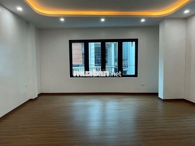 BÁN NHÀ LÔ GÓC – Ô TÔ TRÁNH – 7 TẦNG THANG MÁY – TRUNG TÂM BA ĐÌNH