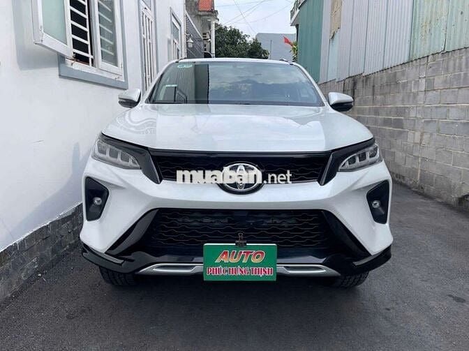 Fortuner Legender 2021, hàng siêu hiếm, 9 ngàn km