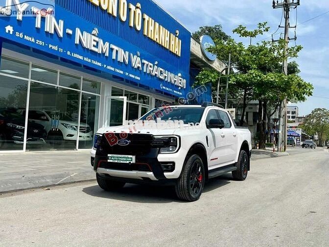Ford Ranger Stormtrak 2.0L 4x4 AT 2024