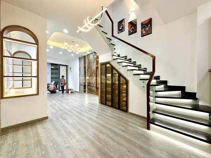 BÁN NHÀ 145/A ĐƯỜNG NGUYỄN ĐÌNH CHÍNH , Q. PHÚ NHUẬN 