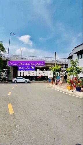 Bán nhà tiện sửa mới 3 mặt hẻm Hưng Phú P8 Q8