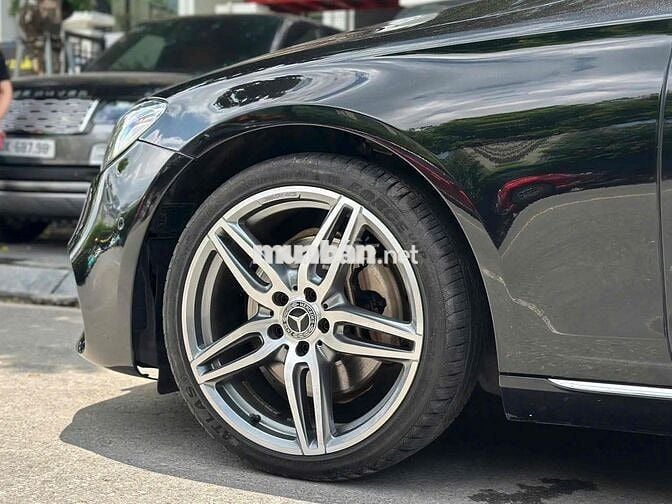 Mercedes Benz E Class 2018 E250 - 70000 km