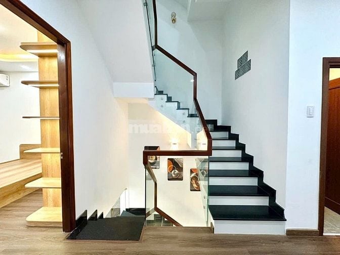 BÁN NHÀ 145/A ĐƯỜNG NGUYỄN ĐÌNH CHÍNH , Q. PHÚ NHUẬN 