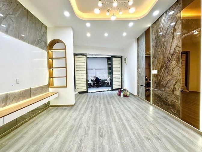 BÁN NHÀ 145/A ĐƯỜNG NGUYỄN ĐÌNH CHÍNH , Q. PHÚ NHUẬN 