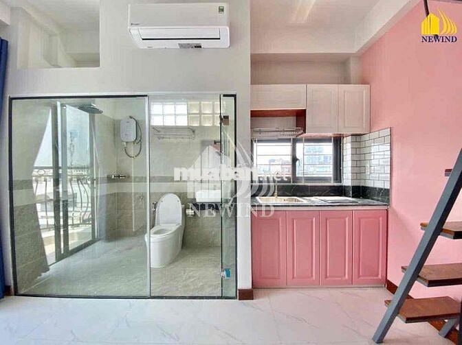 Phòng Gác Lửng Ban Công Full Nội Thất Giá Rẻ Quận 7