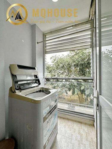 CĂN HỘ 1PN BAN CÔNG - FULL NỘI THẤT NẰM NGAY CV GIA ĐỊNH