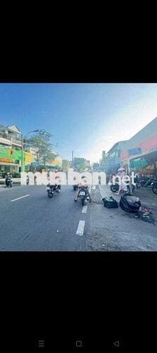 Bán nhà mặt tiền phạm thế hiển ngay chợ p4 q8 DT 4 x 16m trệt 3 lầu