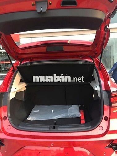 MG MGZS 2025 Luxury 1.5 AT 2WD