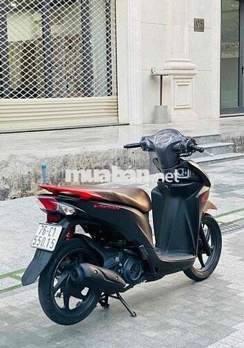 Vision đen nhám đặc biệt
