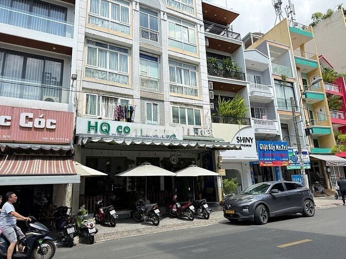 Cho Thuê Mặt Bằng Kinh Doanh Trần Nhân Tôn Q.10. 10 x 7m 70m2 Giá 29tr