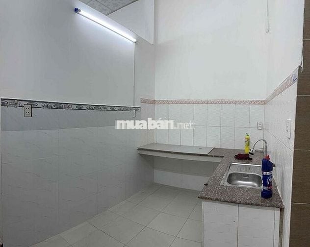 bán nhà cấp 4 kiệt 2 m tôn đản