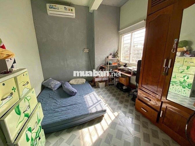 chính chủ cần bán căn hộ chung cư  Hiệp Bình Chánh