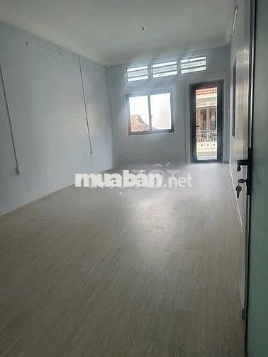Cho thuê nhà MT Nguyễn Phi Khanh, Tân Định, Q1, 4x4m T+2L+ST - 29Tr