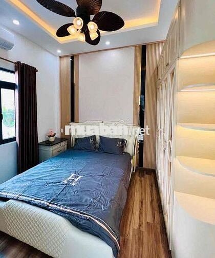 Nhà HXH 1/ Hoàng Việt P4 Tân Bình. DT 49,3m2 Giá 5 tỷ 8, Sổ Riêng,