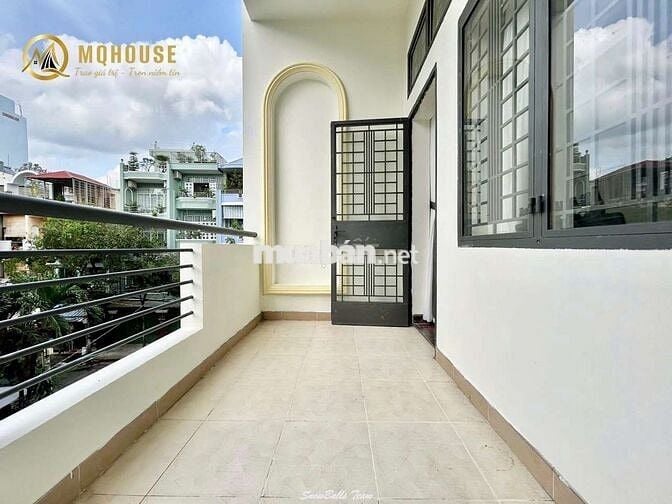 CĂN HỘ 1 PHÒNG NGỦ BANCOL CHU VĂN AN GẦN HUTECH , UEF , HỒNG BÀNG