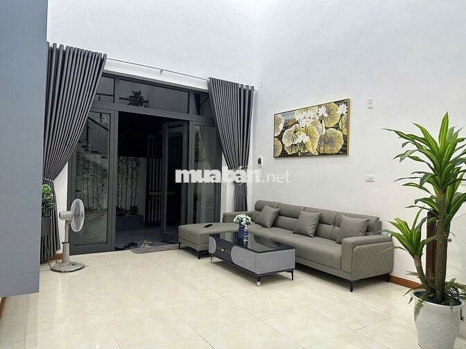 Chính chủ  muốn nhượng lại căn nhà kiệt 3m đường Trường Chinh 150m2