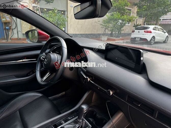 Mazda 3 sport luxury sx 2021 đi dược 2v8 km
