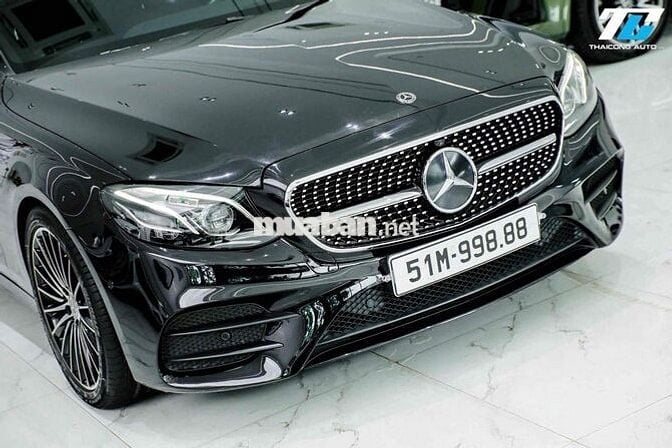 Mercedes E300 AMG sx2019 odo 38k km biển SG 1 chủ