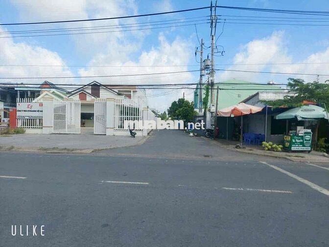NỀN THỔ CƯ ĐƯỜNG NHỰA BÁN GẤP GIÁ XỊN CÁCH QLO XÍU XIU