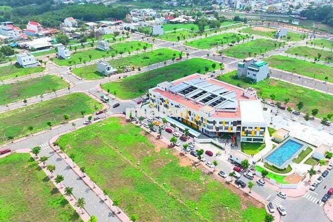 Bán Mega city Bến Cát A38 N16 giá chỉ 1 tỷ bao phí sang tên và 5%