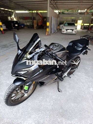 CBR150 Đen tem vàng đồng mới 95%