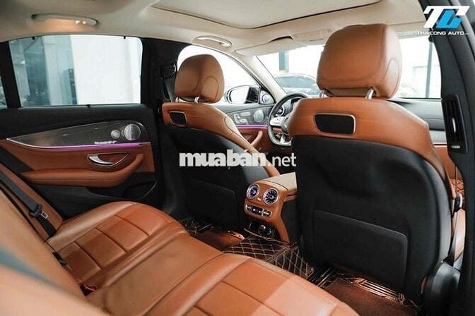 Mercedes E300 AMG sx2019 odo 38k km biển SG 1 chủ