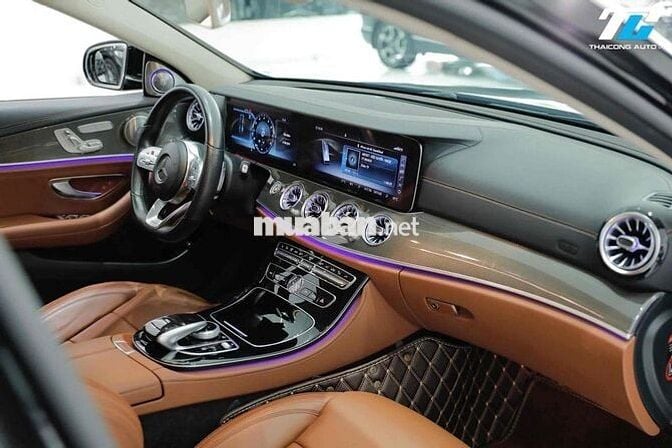 Mercedes E300 AMG sx2019 odo 38k km biển SG 1 chủ