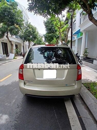 Kia Carens 2010 SX 2.0 AT - 121500 km