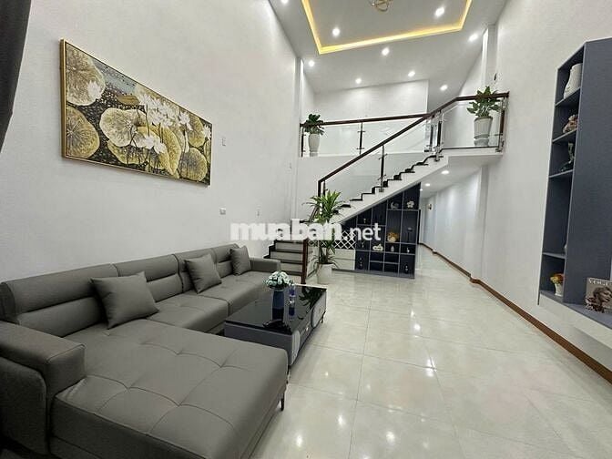 Chính chủ  muốn nhượng lại căn nhà kiệt 3m đường Trường Chinh 150m2