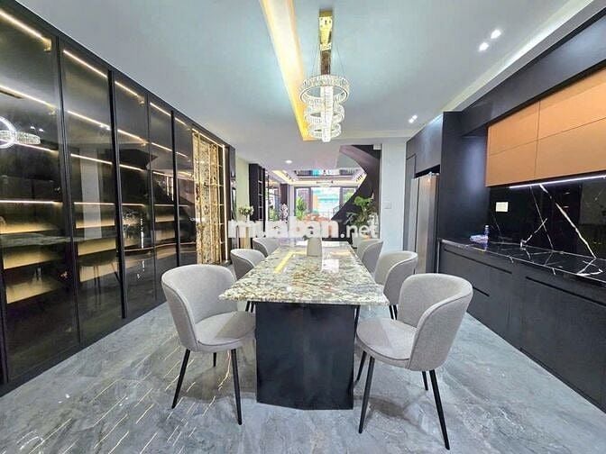 97.5m2 - Giá 16.5 tỷ - Đất đẹp nhà xịn mặt tiền đường số 1, Phú Mỹ, Q7