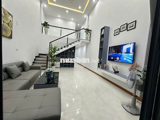 Chính chủ  muốn nhượng lại căn nhà kiệt 3m đường Trường Chinh 150m2