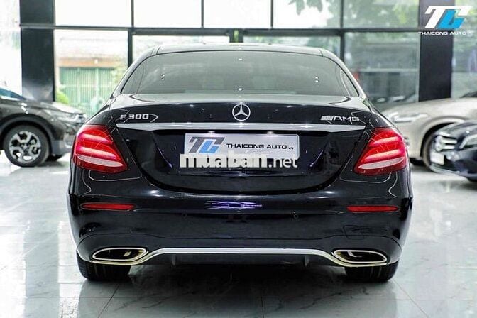 Mercedes E300 AMG sx2019 odo 38k km biển SG 1 chủ
