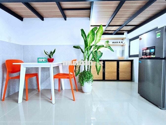 PHÒNG TRỌ GÁC CAO FULL NT VƯỜN LÀI GẦN ĐH VĂN LANG - NGUYỄN TẤT THÀNH