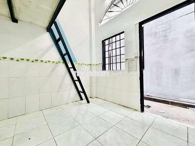Phòng trọ giá rẻ gần ngã tư 550, đối diện Vincom Dĩ An
