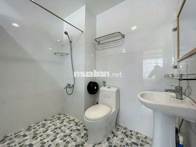 🎢🎢CHO THUÊ NHÀ LÀM CHDV, HOMESTAY 15PN-14WC ngay CHỢ BẾN THÀNH