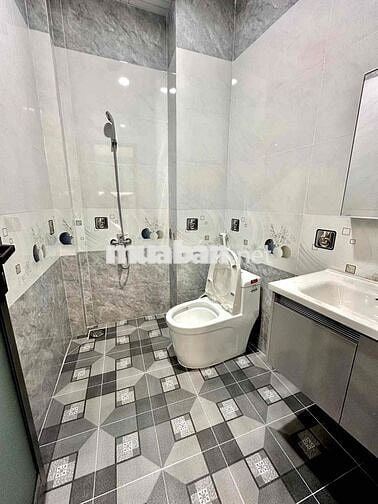 Bán Nhà 01 Trệt 01 Lầu Gần Chợ Phúc Hải ( Sổ Hồng Riêng - Hoàn Công )